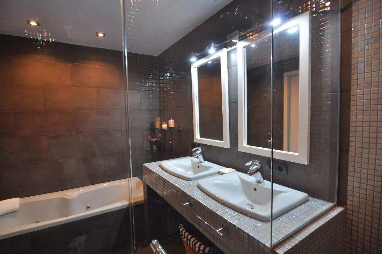 Rnet - Apartments Roses Centre