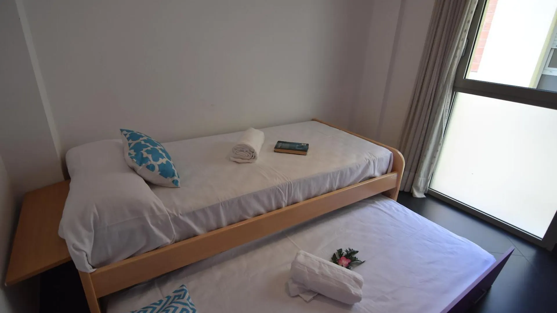 Rnet - Apartments Roses Centre
